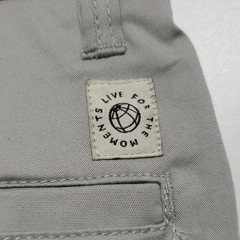 Free Planet Light Gray Men's Flat‎ Front Shorts